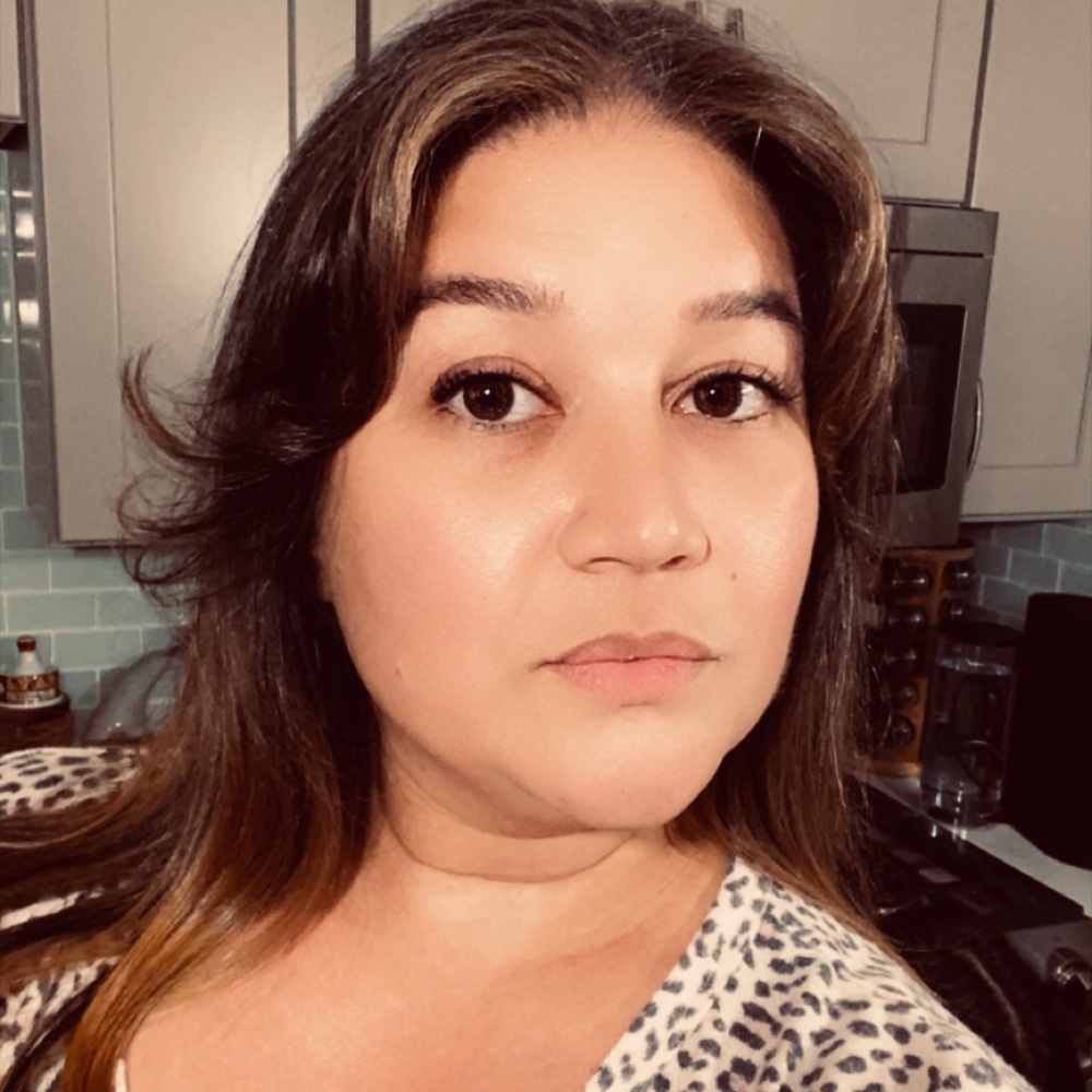 Meet your Posher, Jeannette